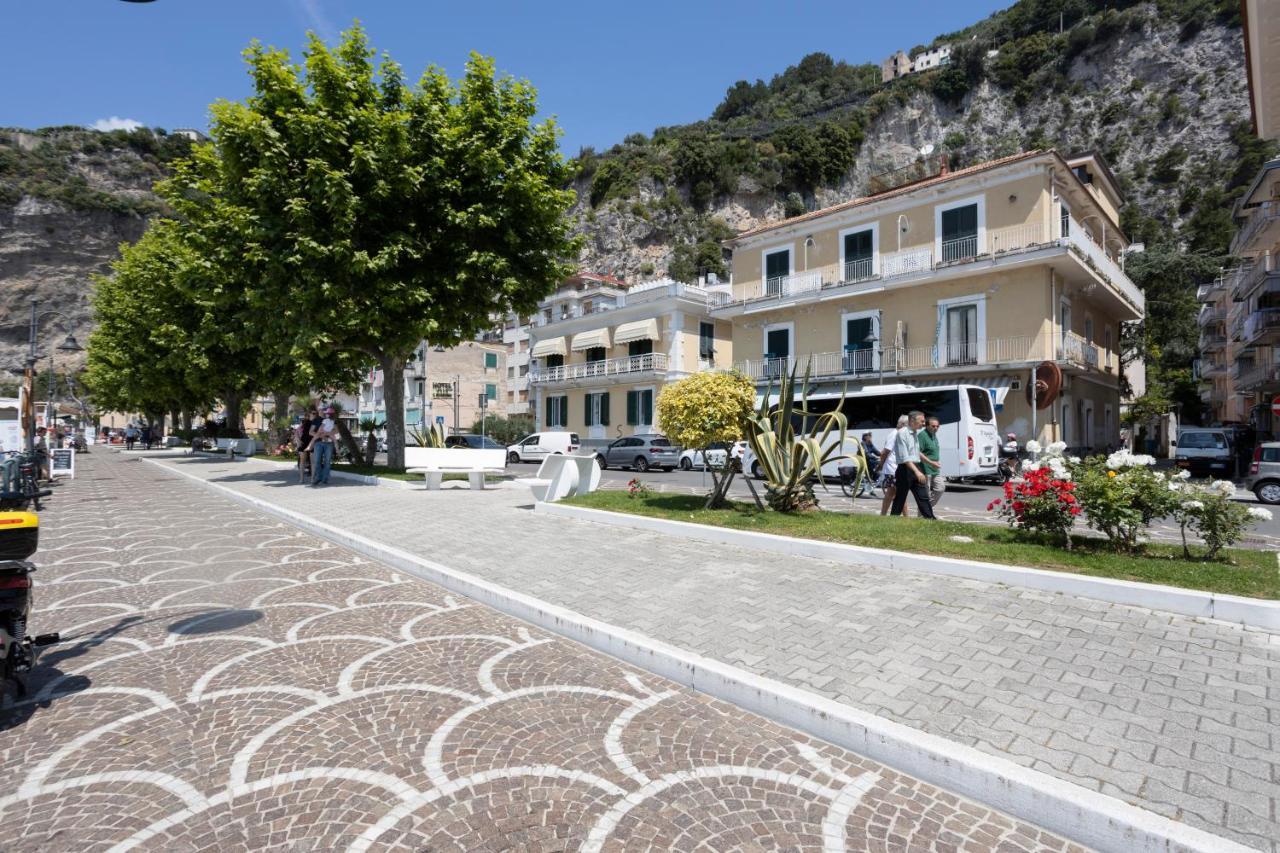 Apartamento Numero 5 al mare Maiori Exterior foto